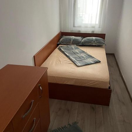 Propriete Ten - Close To University, Hospital And Downtown Ιάσιο Εξωτερικό φωτογραφία