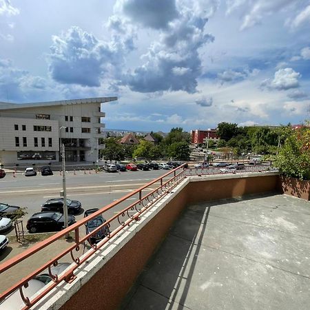 Propriete Ten - Close To University, Hospital And Downtown Ιάσιο Εξωτερικό φωτογραφία